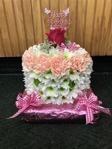 08a. Fresh Flower Birthday Cake