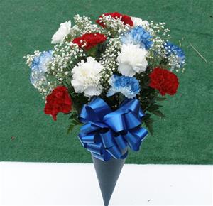 04. Fresh R/W/B Bouquet of Carnations