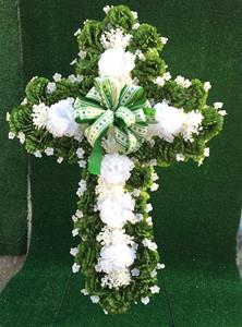 45 e. St. Patrick&#39;s Day 18 inch Cross
